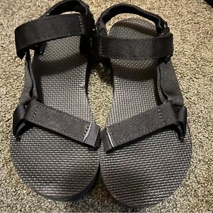 Black Teva Sandals
